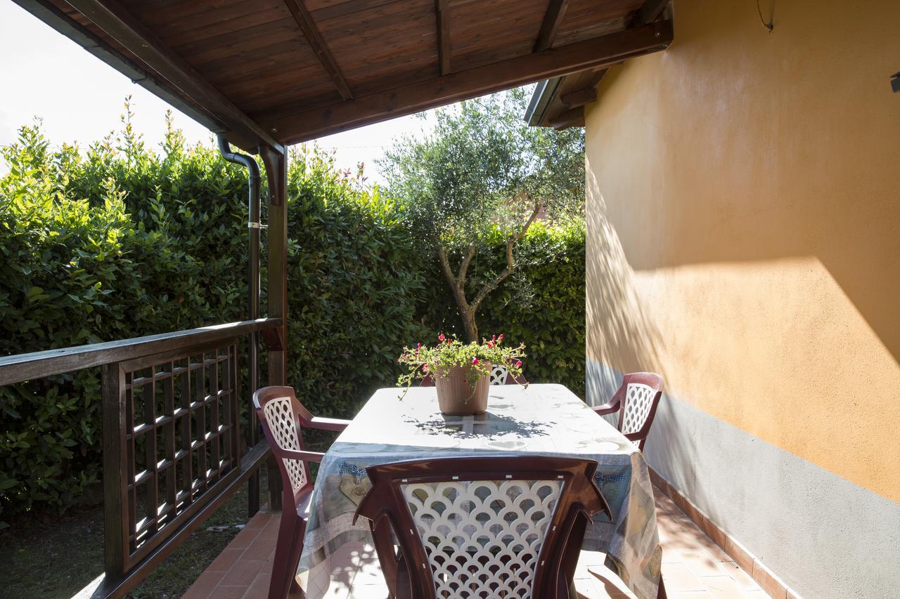 Residence Montebello Bolano Bagian luar foto