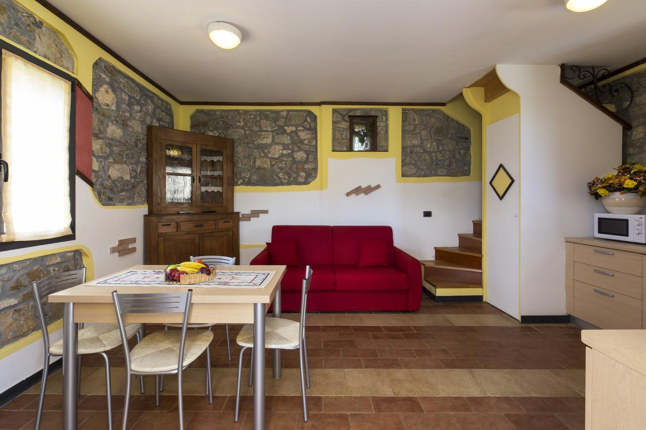 Residence Montebello Bolano Bagian luar foto