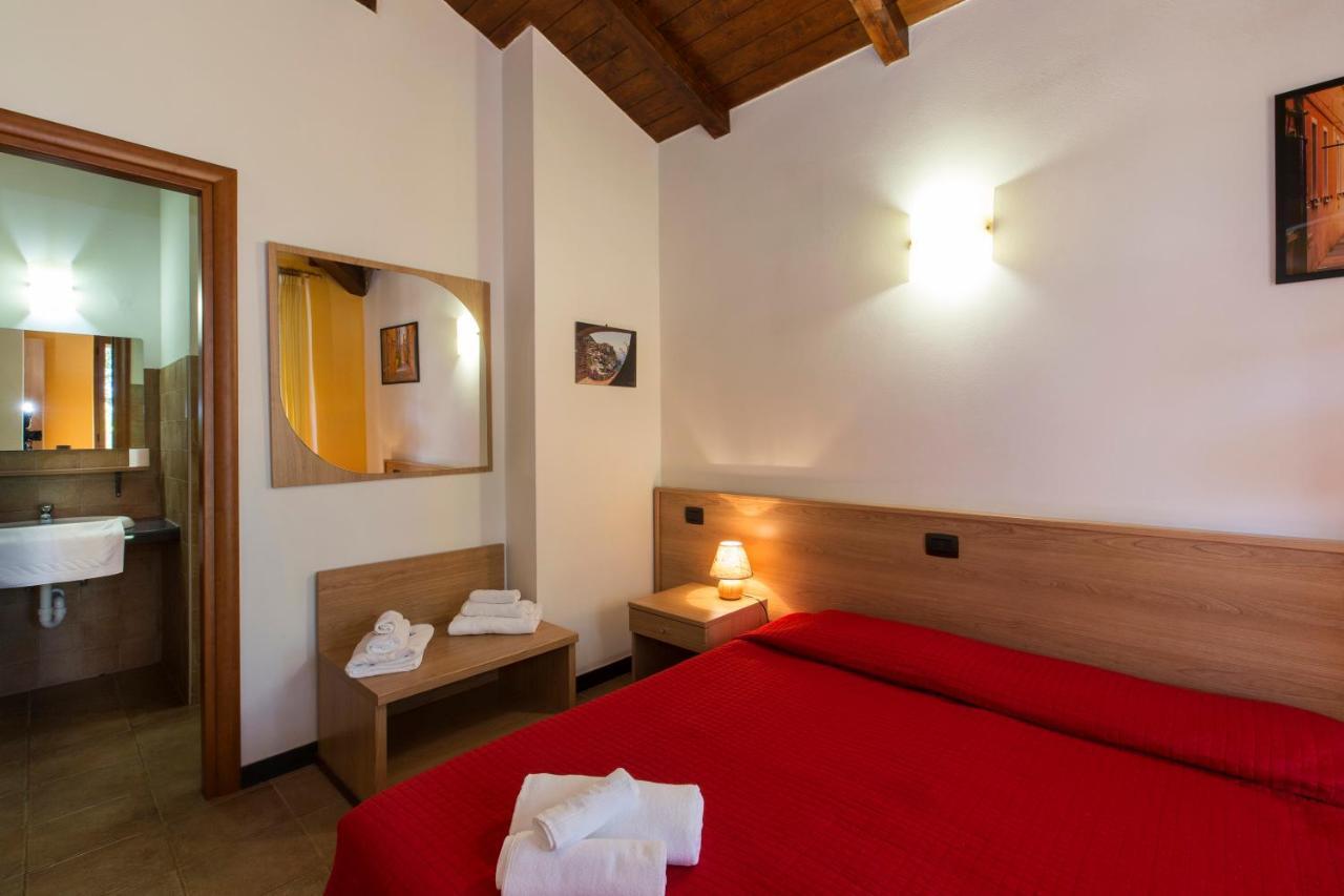 Residence Montebello Bolano Bagian luar foto